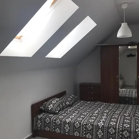 Center * 부르가스